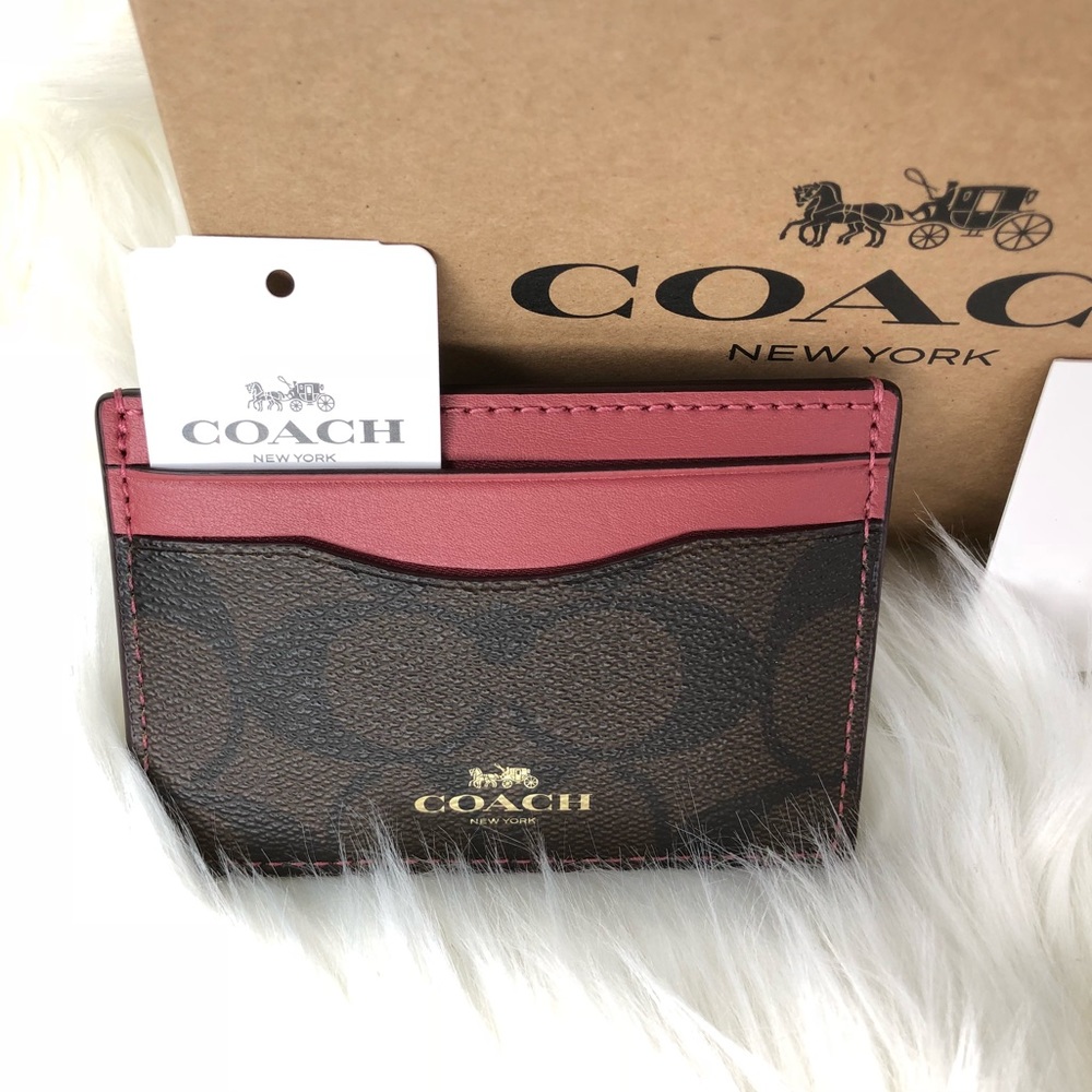 Last one🔥 Coach Signature card holder - Picture 2 of 3